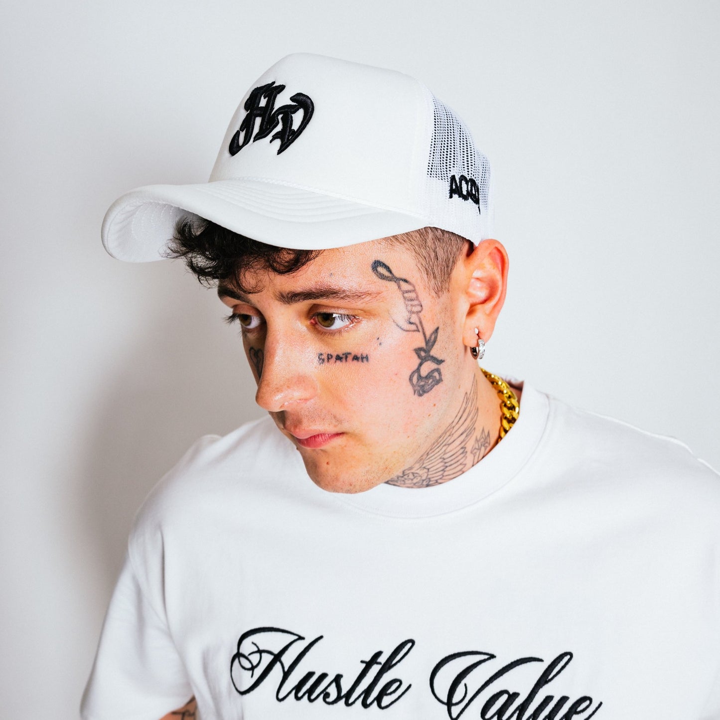 MONOGRAM CAP (White)