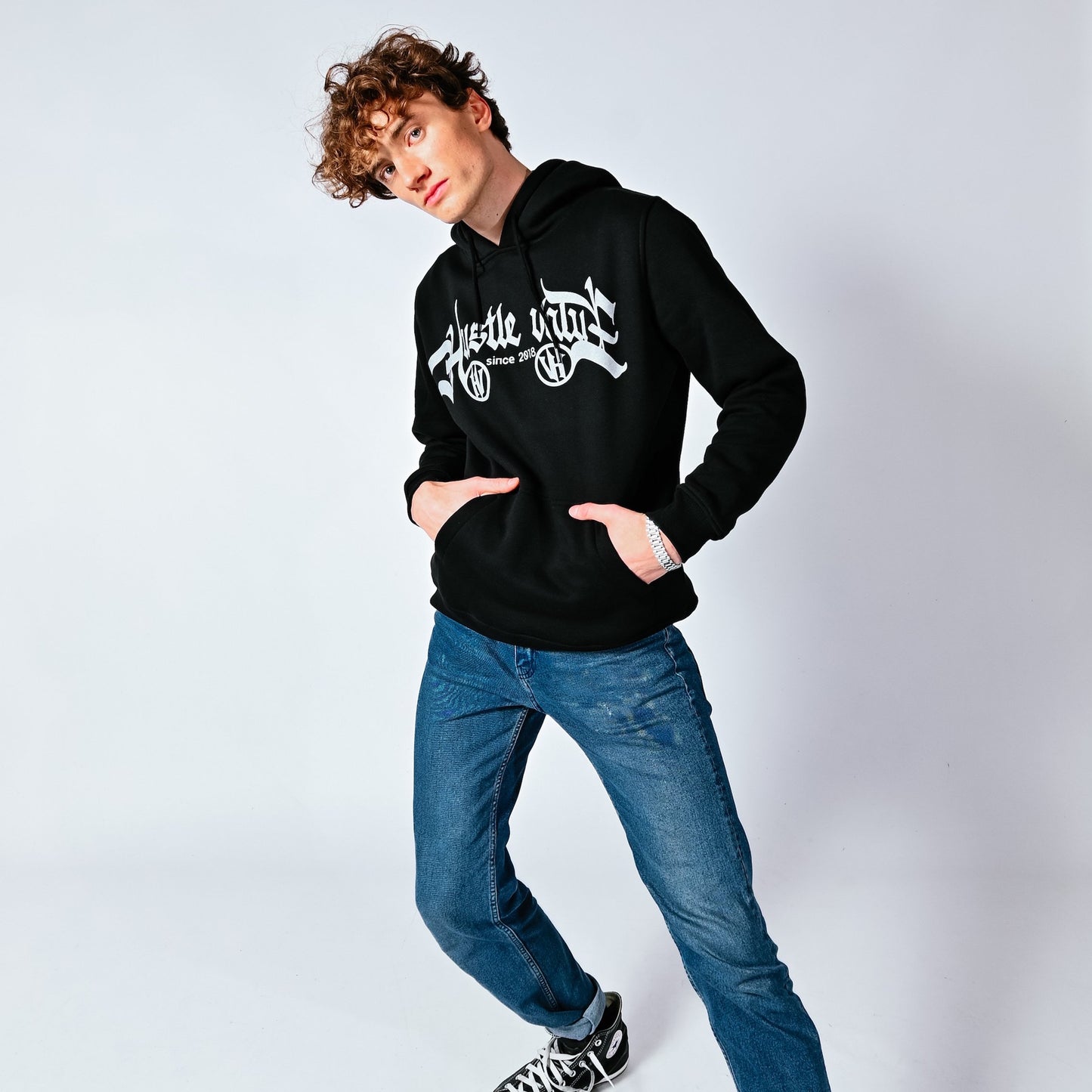 SIGNATURE LOGO HOODIE (Black)