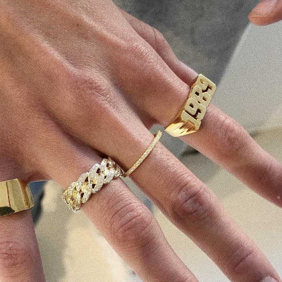 CUSTOM DATE RING