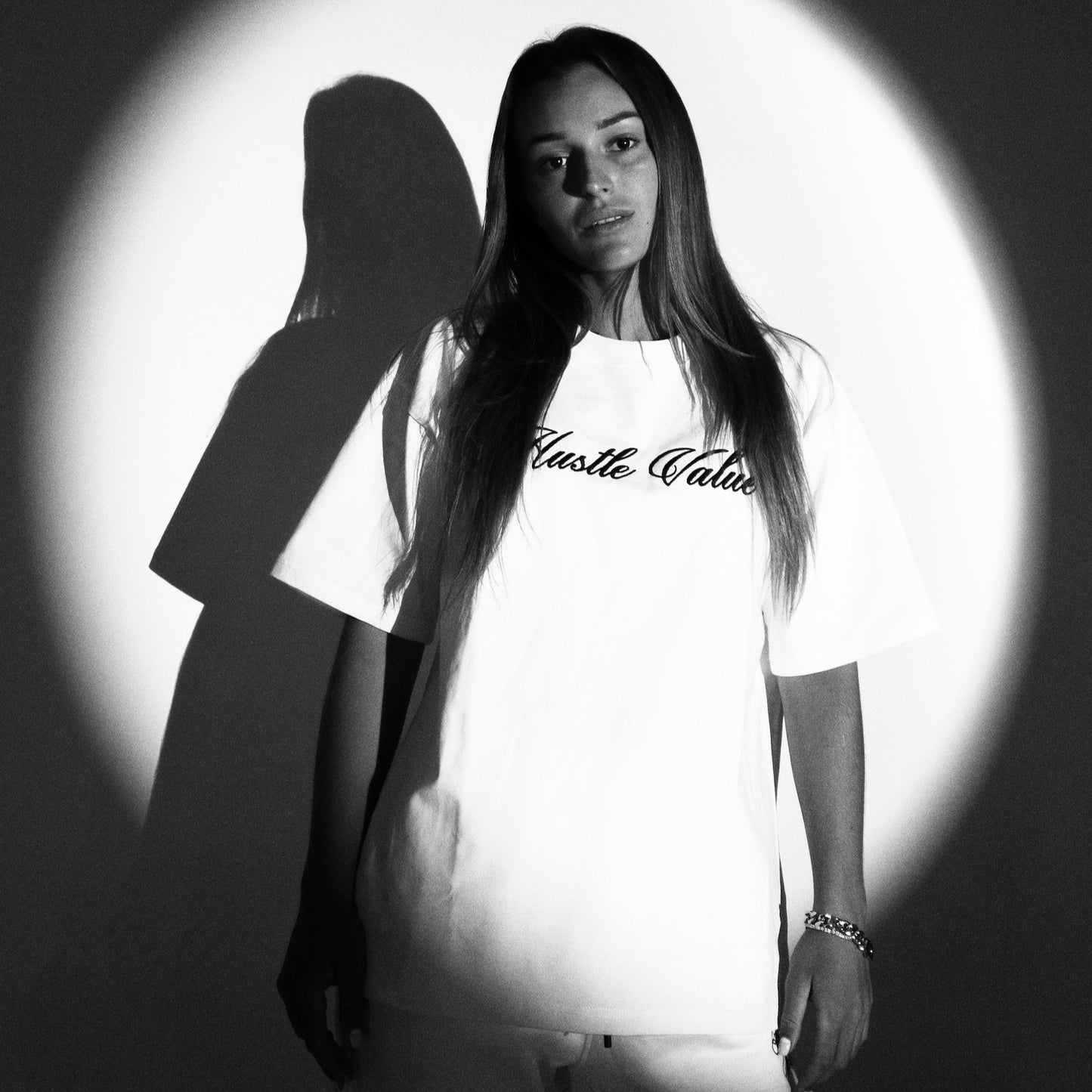 SCRIPT LOGO TEE (White)