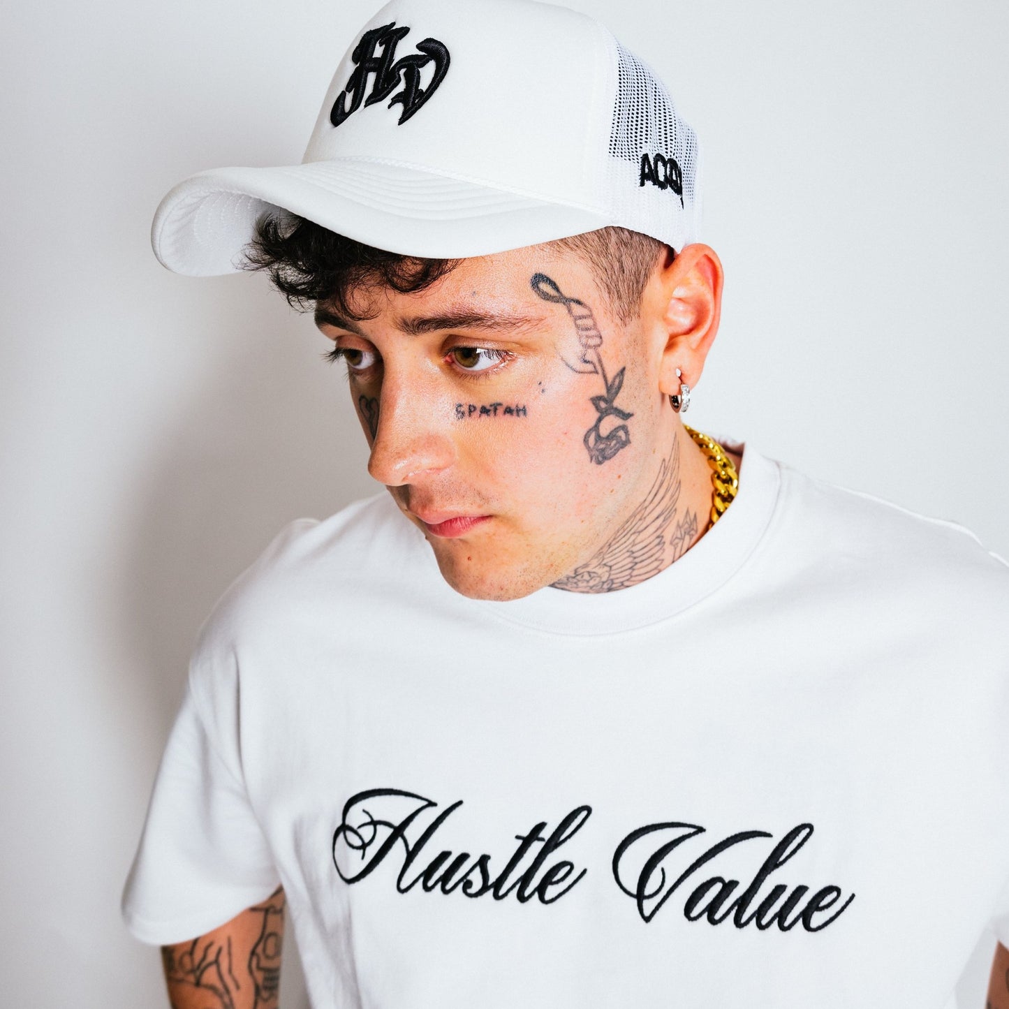 SCRIPT LOGO TEE (White)