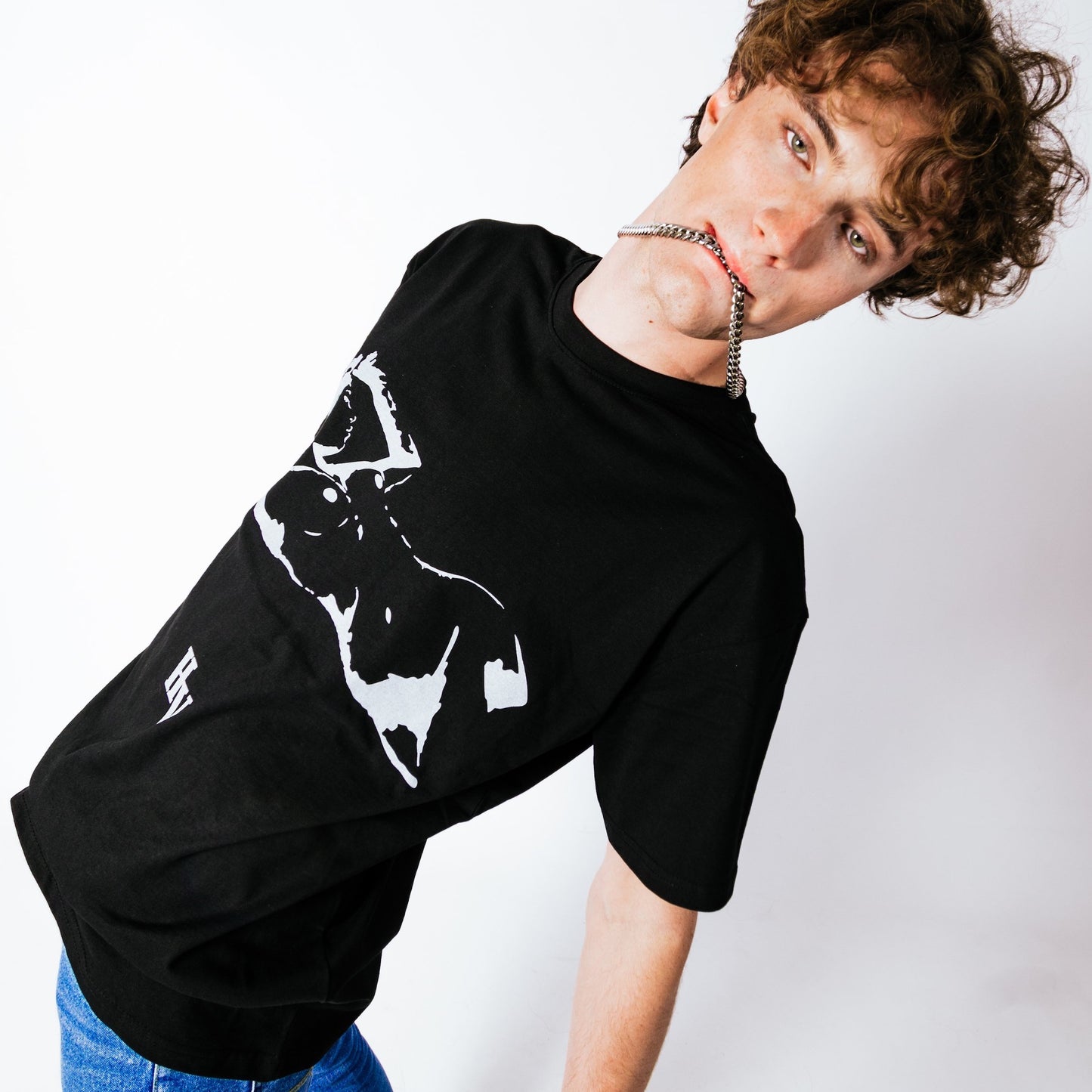 WHY TEE (Black)